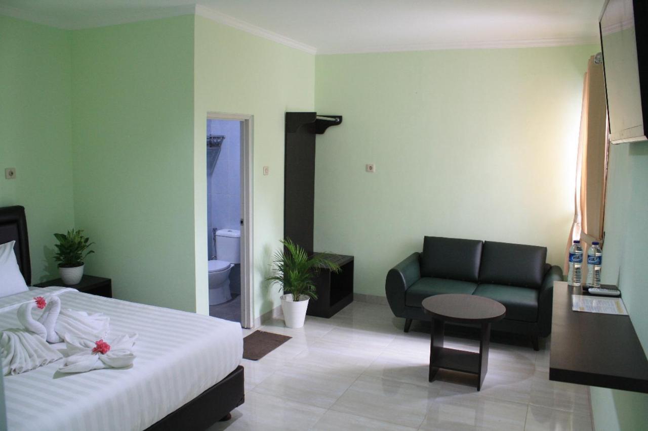 Hotel Aquina House Bogor Exteriér fotografie
